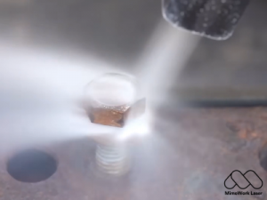 Dry Ice Blasting on Rusted Bolts